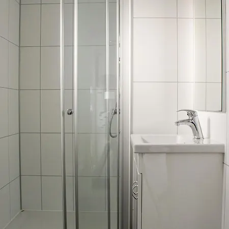 Cozy Ship In Aalsmeer With Wifi Алсмер