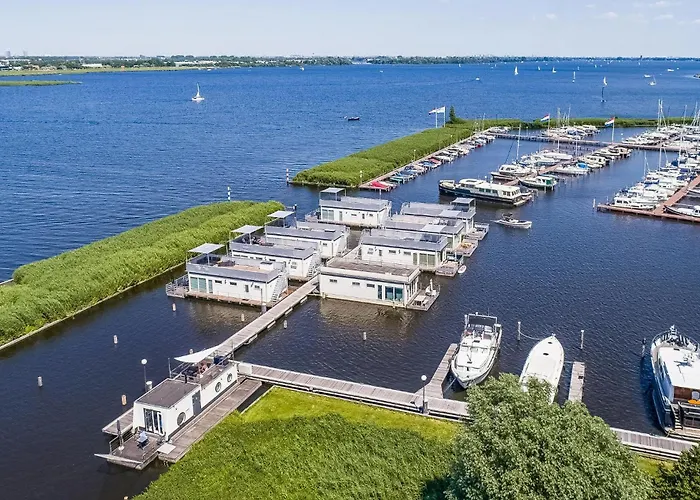 Cozy Ship In With Wifi Hotel en barco 4*